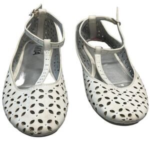 MIA Girl perforated white silver rhinestone buckle ballet flats mary jane size 4